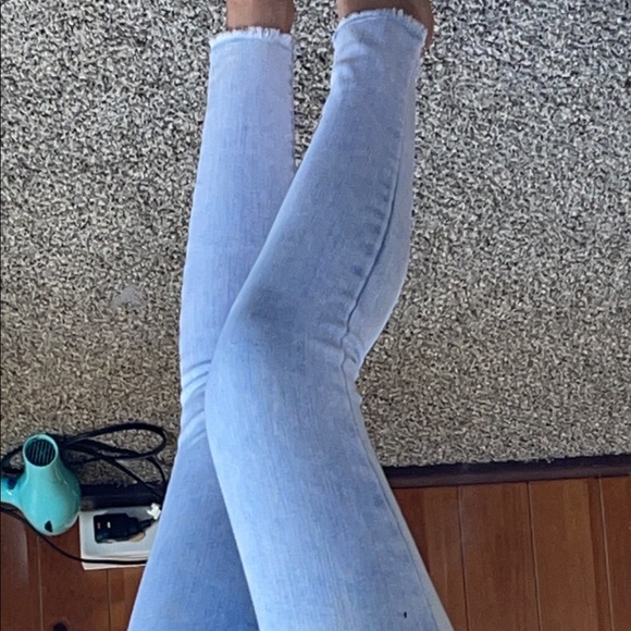 cute old navy jeans - Picture 3 of 3